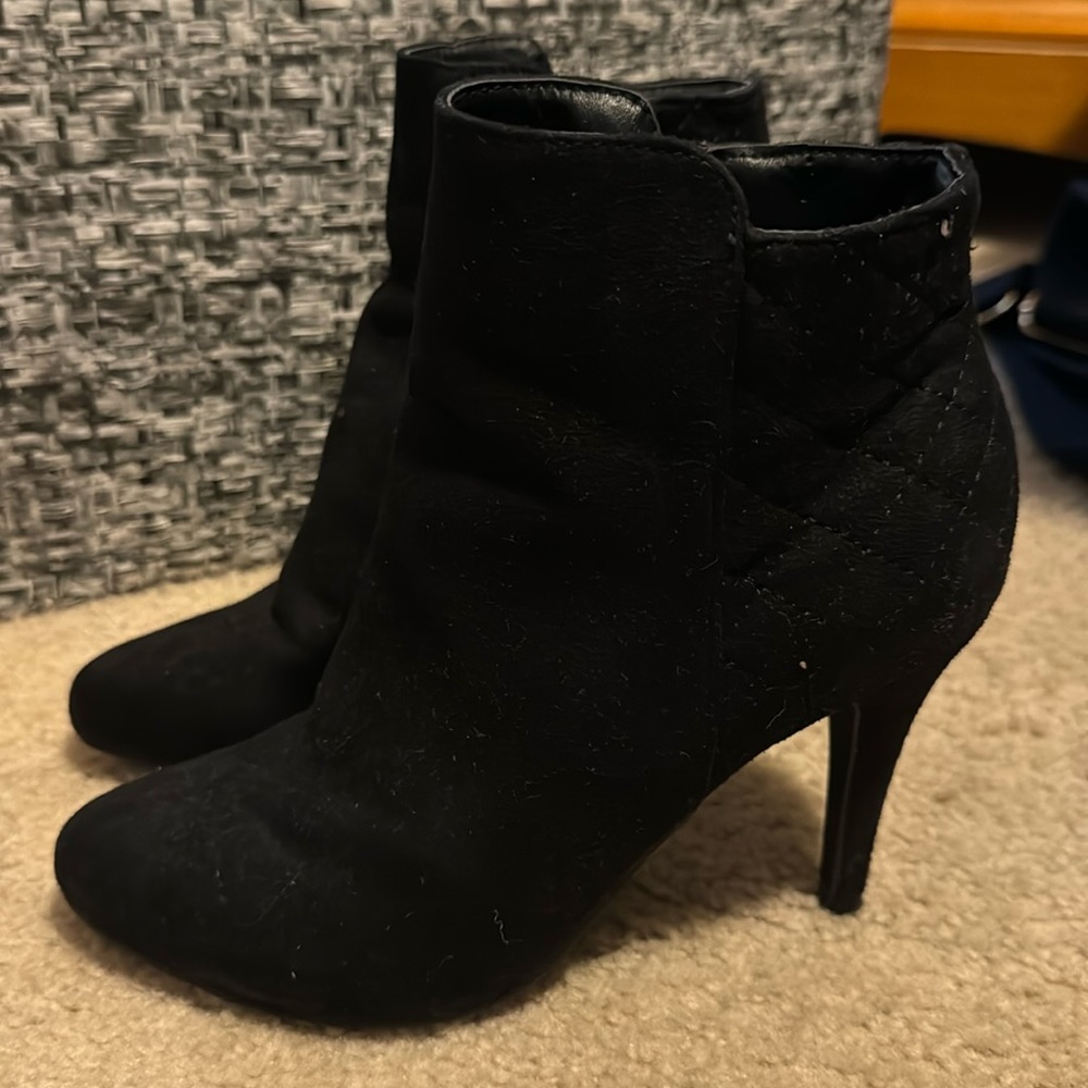 Black heeled booties